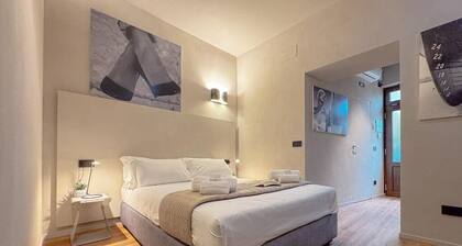 Blu Rooms - Room to Rest