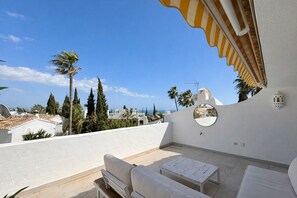 Terrace/patio - RDR549 - Charming 4 BR in Exclusive Camoján Blanco (Marbella)