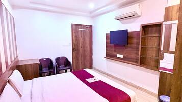 Standard Double Room, City View