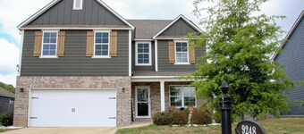 Gorgeous 4-bedroom house with AC in pleasant Tuscaloosa