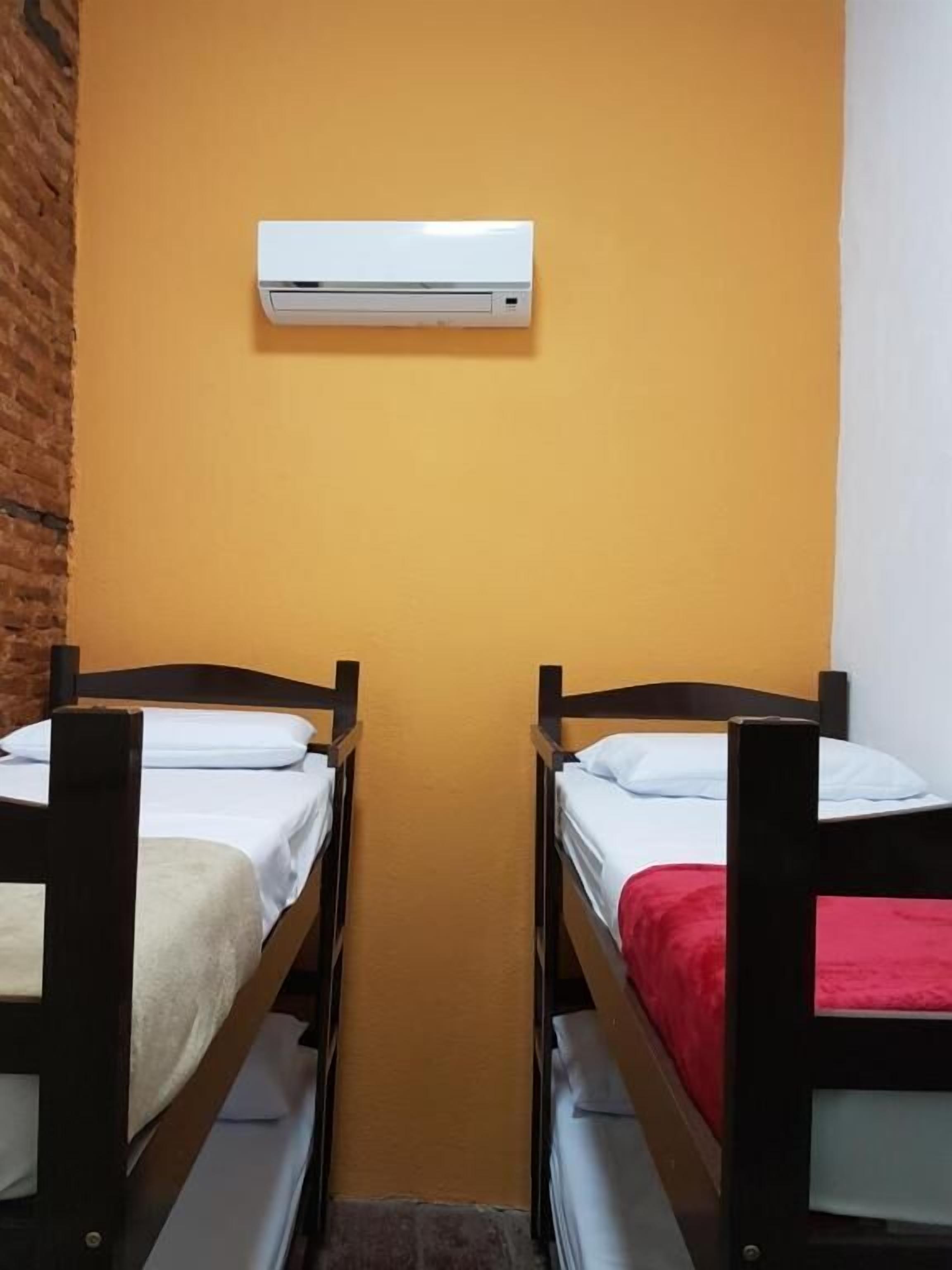 Gemeinsamer Economy-Schlafsaal