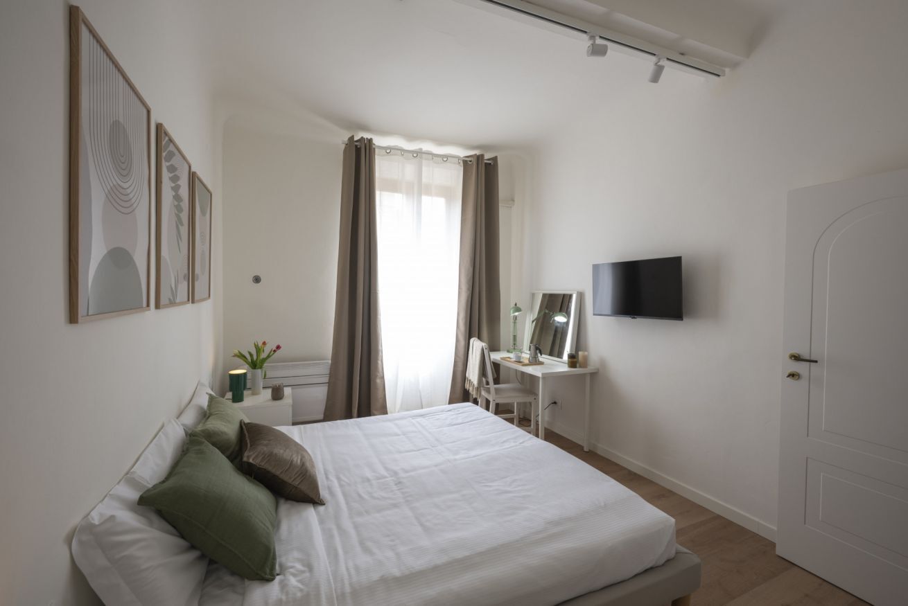 4 bedrooms, iron/ironing board