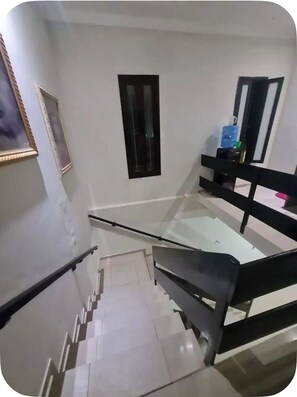 Interior - Complete House: Beach and River (Extremoz)