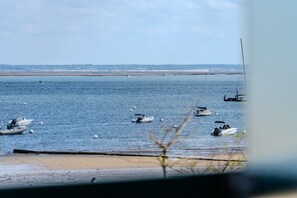 On the beach - Apartment 'Sudio Vue Mer Exceptionnelle' with Sea View, Balcony and Wi-Fi (Arcachon)