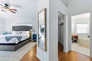 Room - 2 Homes, Pools, Ocean View, Steps to Beach (Saint Augustine)