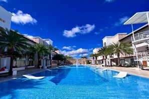Pool - Cap Cana - Cozy 2BR: Pools, Beaches, Marina & Golf (Punta Cana)