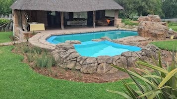 Ferienhaus, 4 Schlafzimmer, Terrasse | Pool | Außenpool