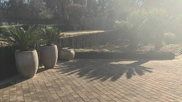 Ferienhaus, 4 Schlafzimmer, Terrasse | Unterkunftsgelände