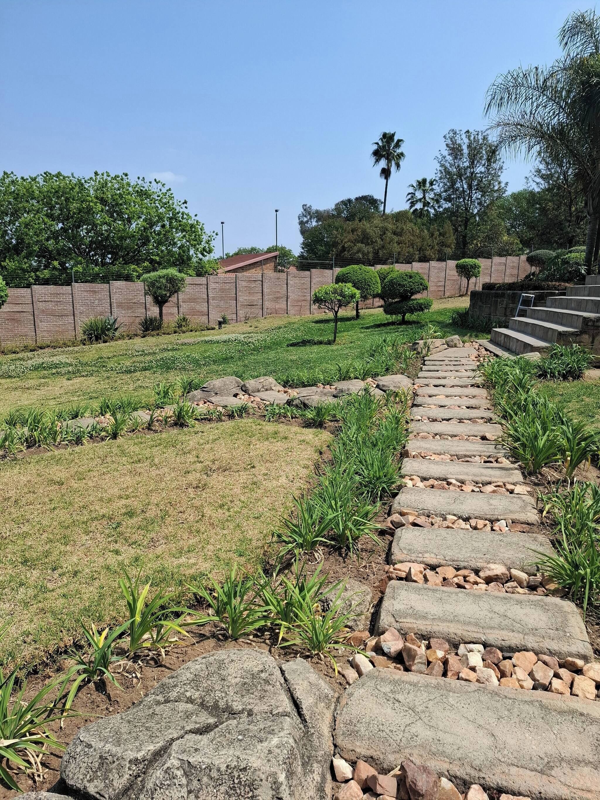 Casa, 4 quartos, varanda | Jardim