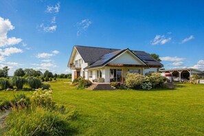 Exterior - Agritourism, family studio. (Ładzin)
