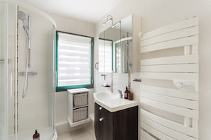 Hair dryer, towels - Chamati - À 500 m de la plage (Dinard)