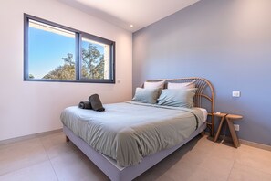 4 Schlafzimmer, Bügeleisen/Bügelbrett, kostenloses WLAN, Bettwäsche