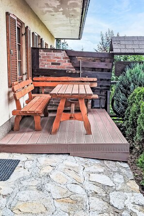Outdoor dining - Ferienwohnung Belan by Interhome (Klippitztörl)