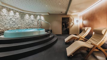 Sauna, tina de hidromasaje, baño de vapor y baño turco o hammam