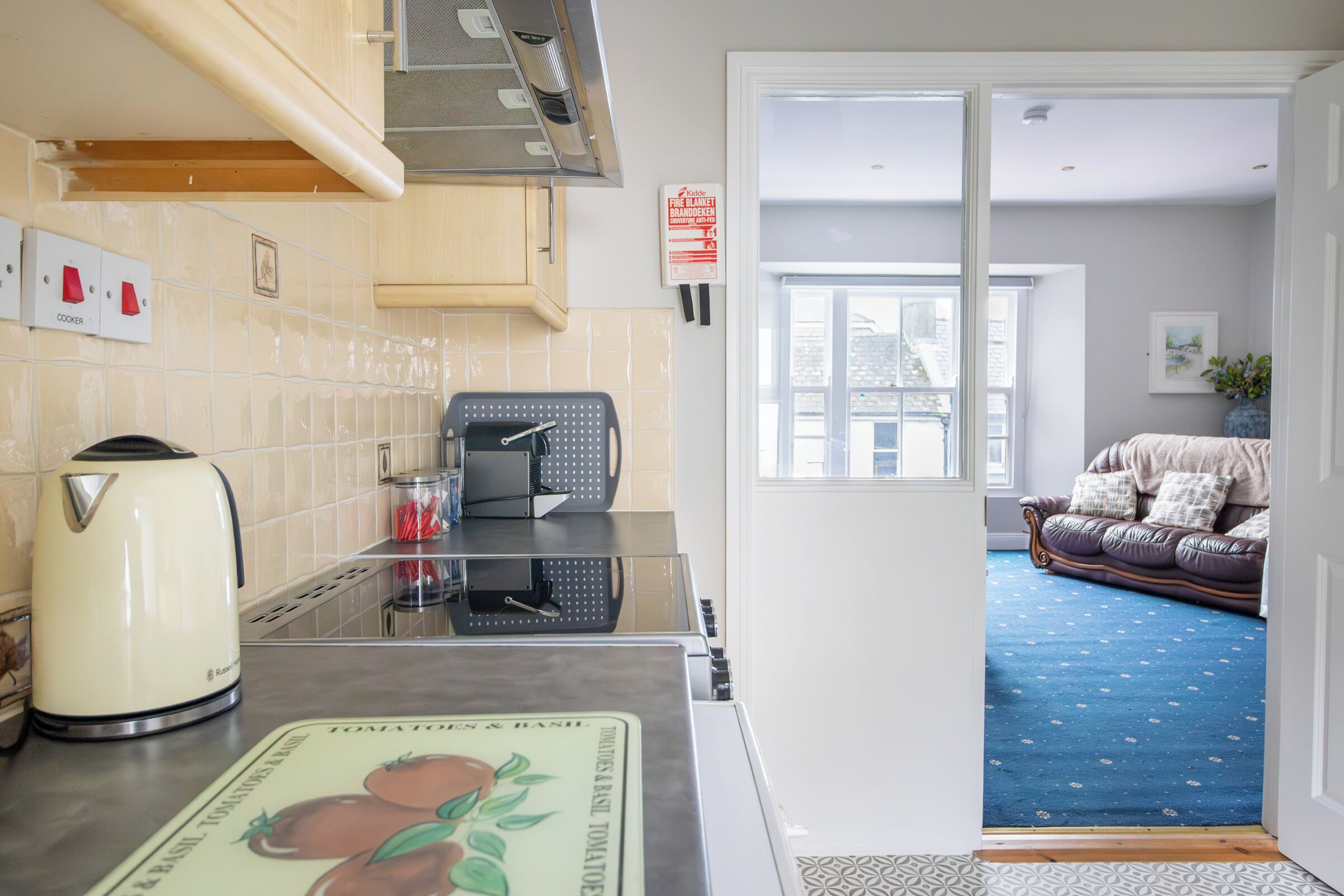 City-Apartment, 2 Schlafzimmer, Terrasse, Stadtblick | Eigene Küche