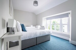 City Apartment, 2 Bedrooms, Patio, City View | Wi-fi percuma 
