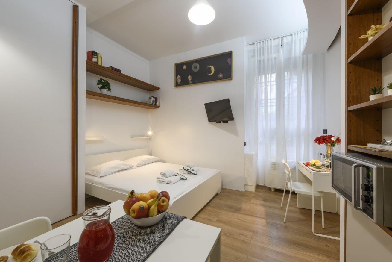 1 bedroom, iron/ironing board