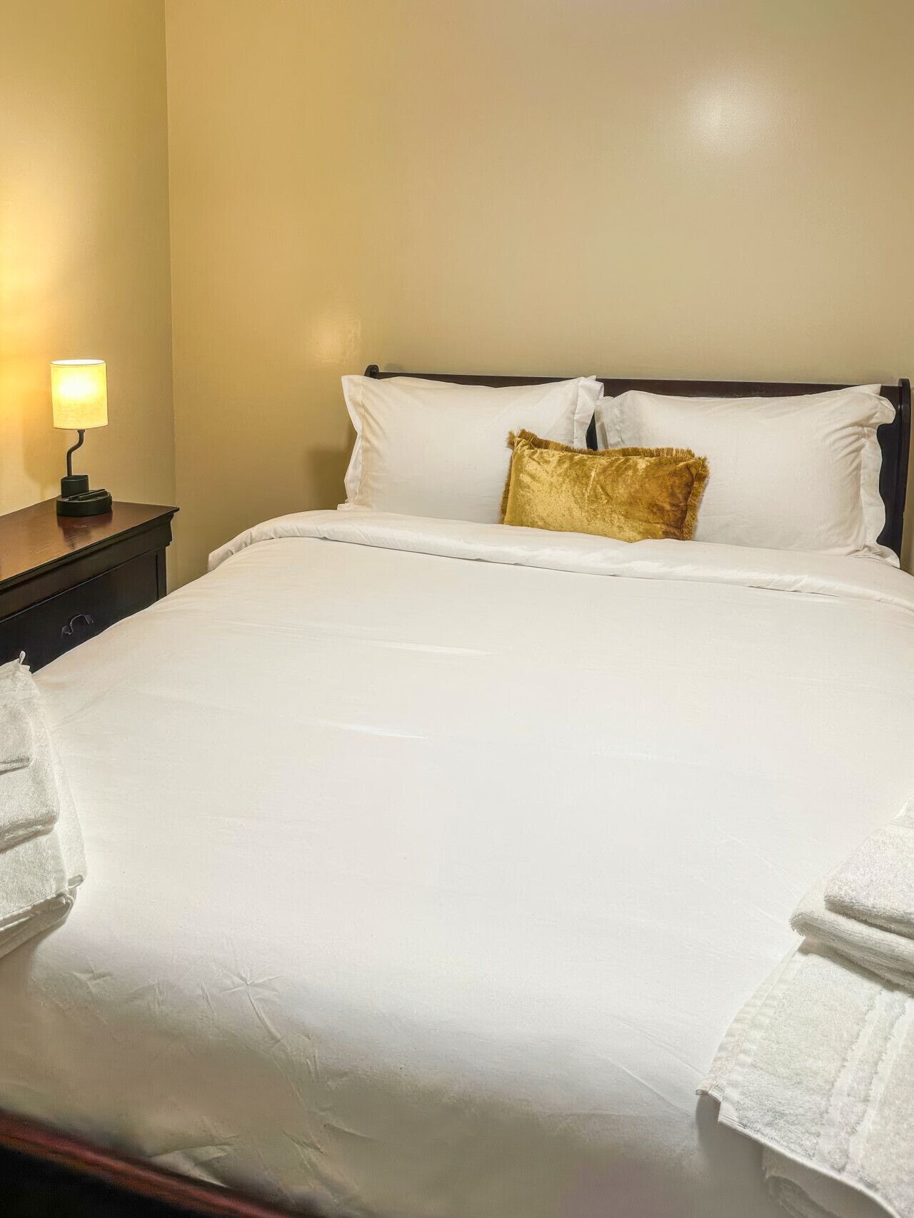 3 chambres, fer et planche à repasser, Wi-Fi, literie fournie