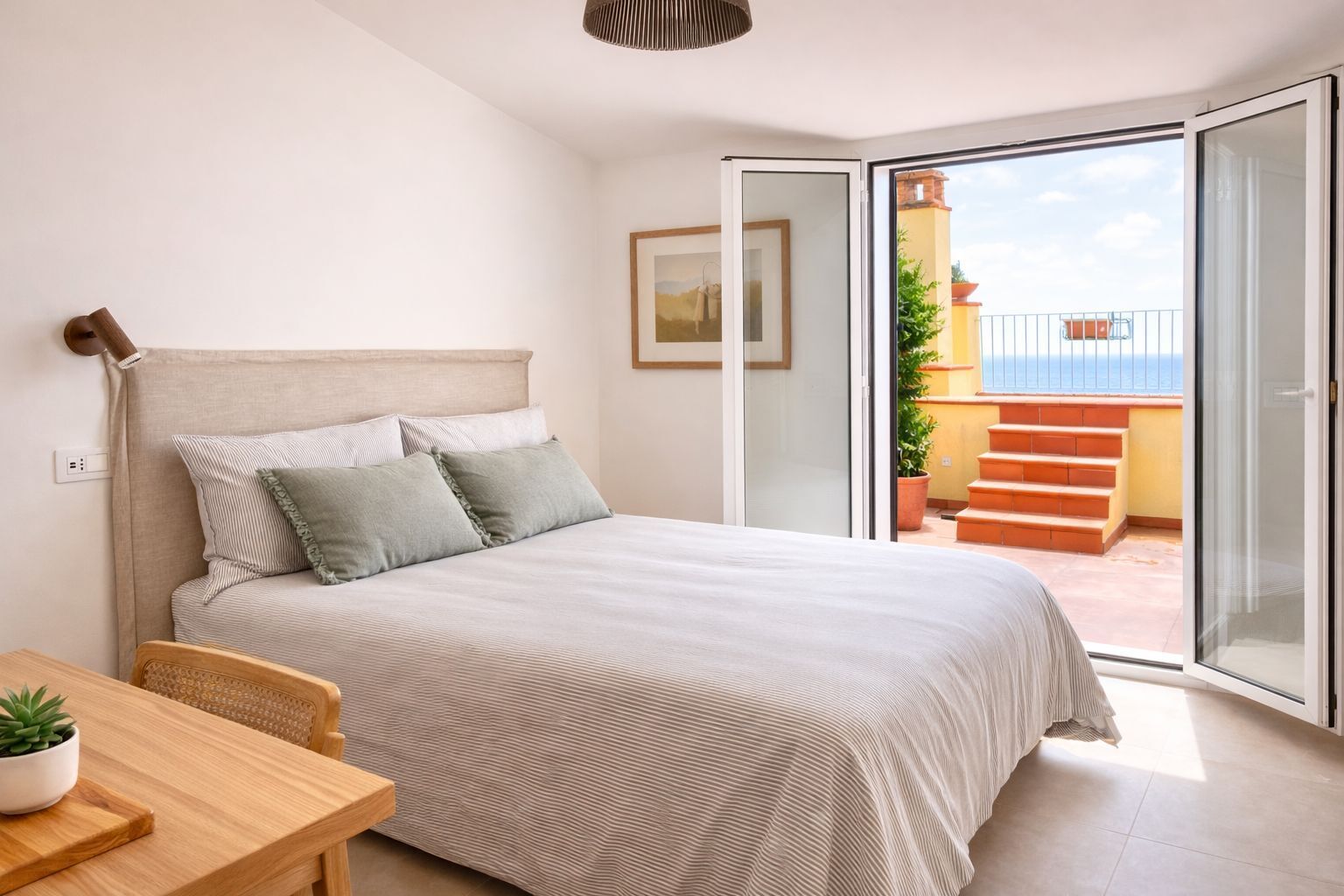 4 bedrooms, iron/ironing board, free WiFi, bed sheets