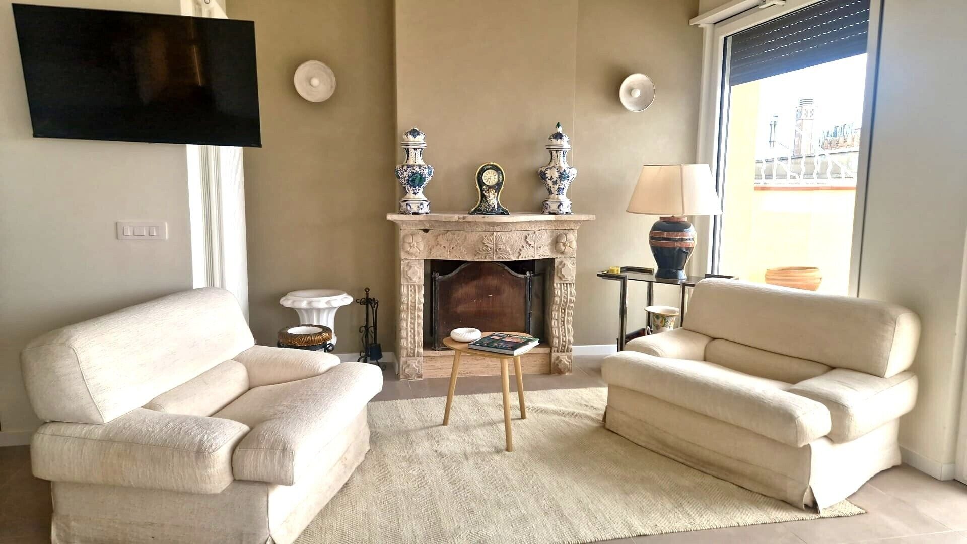TV