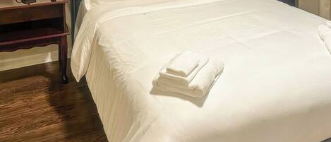 Iron/ironing board, free WiFi