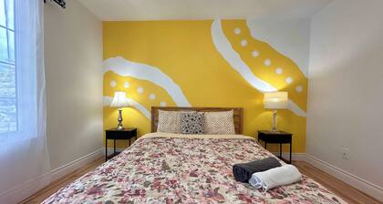Two Spacious Private Rooms Near Lake Erie