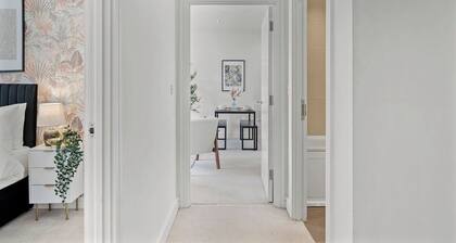 Nordic Abode in Central Reading - Balcony
