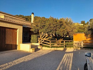 Exterior - Vrbo Property (Vacqueyras)