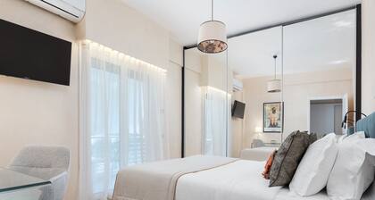 Glyfada Lux Olive Suites - Pathos
