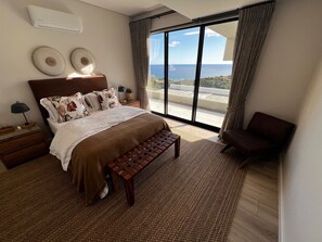 5 habitaciones, tabla de planchar con plancha, wifi y ropa de cama