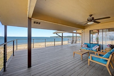 Rollingwood Retreat - Waterfront