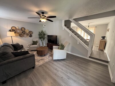 2BR Condo Near Texas A&M, Quiet Stay, Close to Everything
