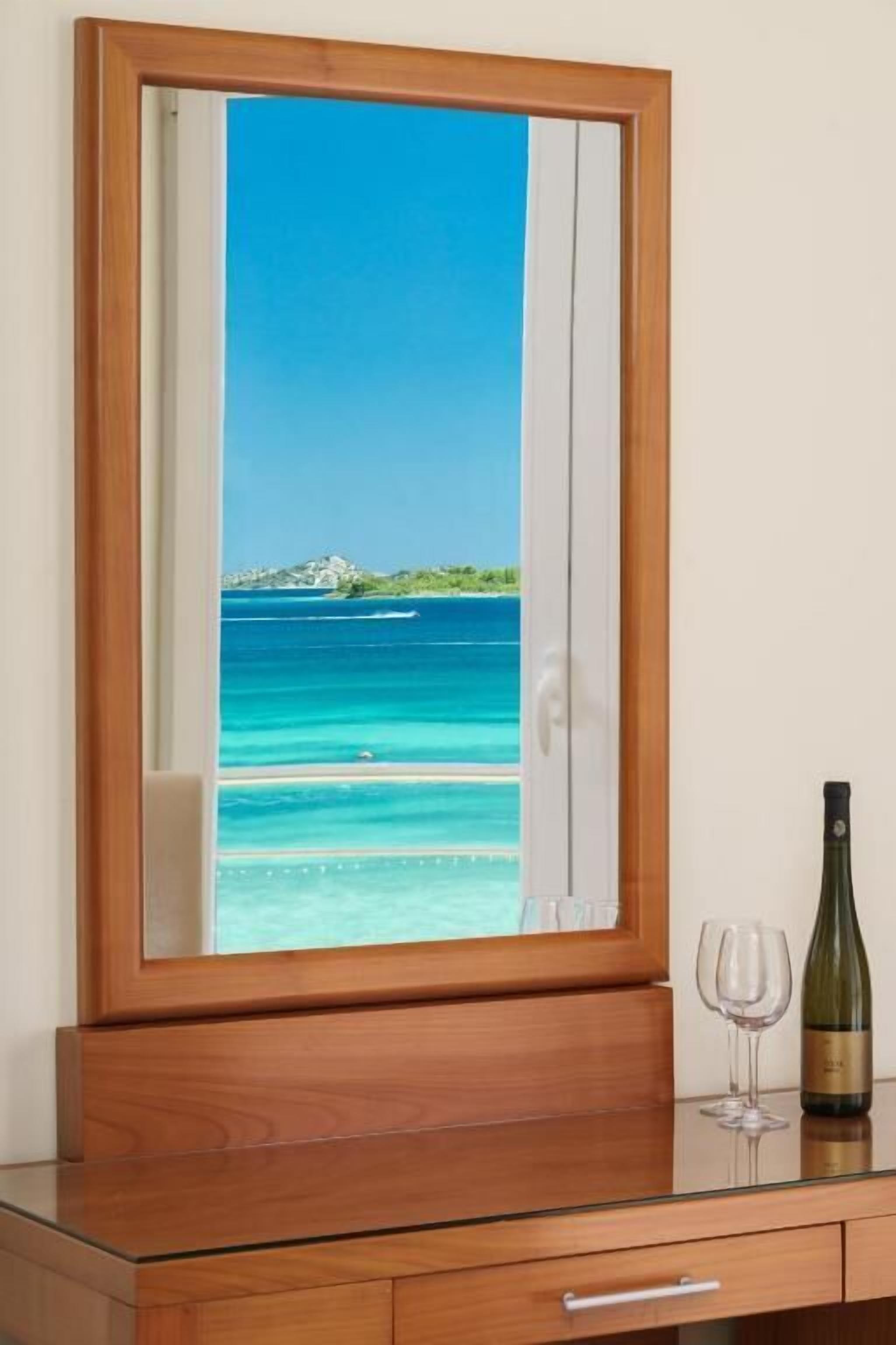 Panoramic Suite, Balcony, Sea View | Interior