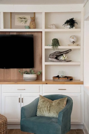 Interior - Top Floor - Harbor Island Hideout (Wrightsville Beach)