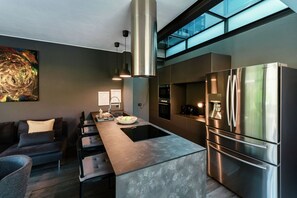 Fridge, microwave, dishwasher - Villa Violetta by MyHomeInComo (Menaggio)