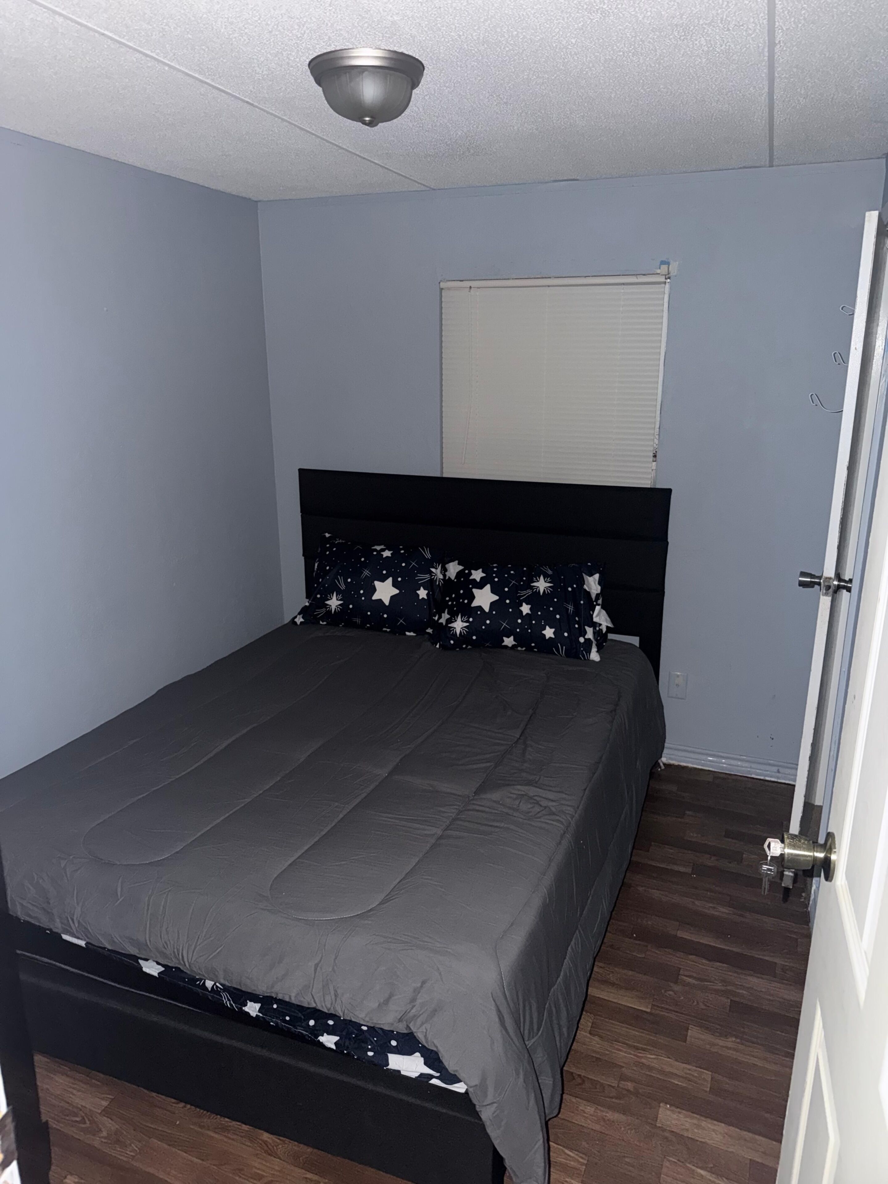 3 bedrooms, internet