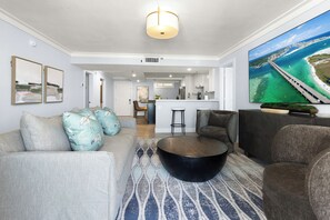 TV - Renovated Penthouse Magnolia House 603 (Destin)