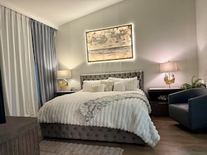 2 dormitorios, tabla de planchar con plancha, Internet y ropa de cama