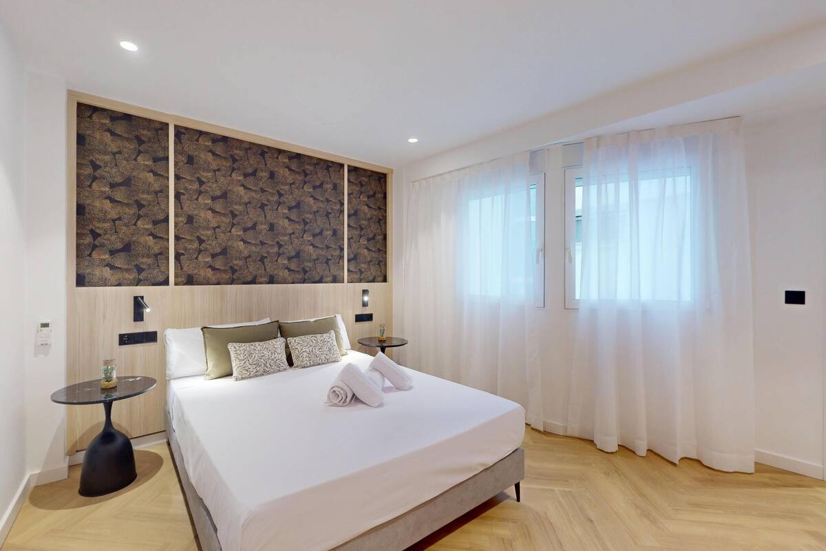 Apartment, 2 Bedrooms, City View