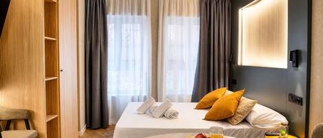 Deluxe Studio, City View