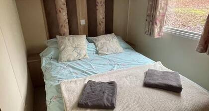 Thorness Cabin Retreat in Cowes