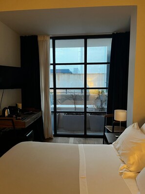Deluxe Double Room, Balcony, Courtyard View