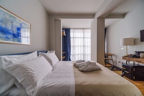 Deluxe Double Room, Balcony, Courtyard View - Club64  (Andria)