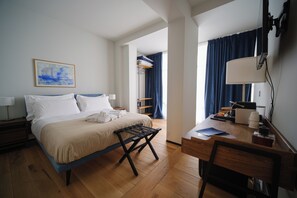 Deluxe Double Room, Balcony, Courtyard View - Club64  (Andria)