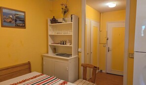 Dining - 31 m² studio in the center of Biarritz (Biarritz)