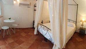 1 slaapkamer, wifi, beddengoed
