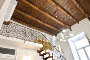 Interior - Via Tarsia 23 - One Bedroom Apartment, Sleeps 2 (Naples)