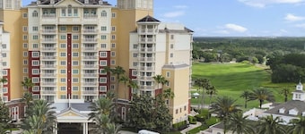 Oasis Near Disney w Golf View, Family&pet Friendly