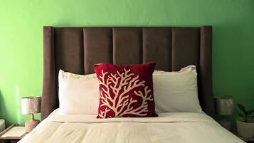2 chambres, fer et planche Ă repasser, draps fournis