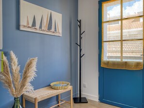 Interior - Cocon Les Bains de Mer 4p: Cottage, walk to beach & center (Saint-Gilles-Croix-de-Vie)